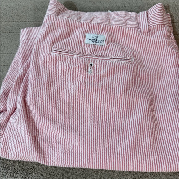 Vineyard Vines Shorts sz 38. Excellent Condition! - Picture 2 of 9